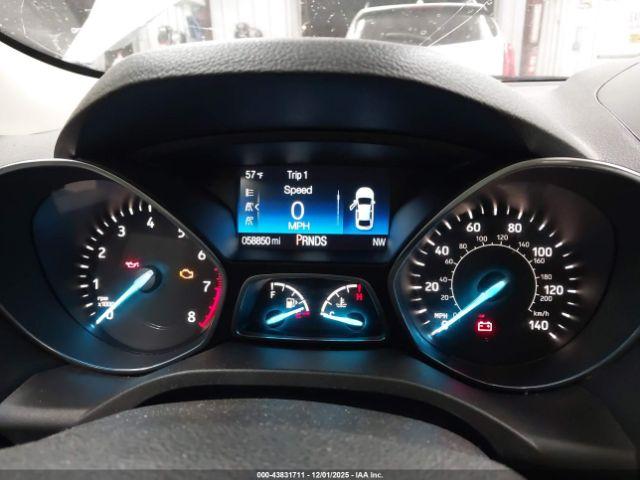 Ford Escape S Image 3