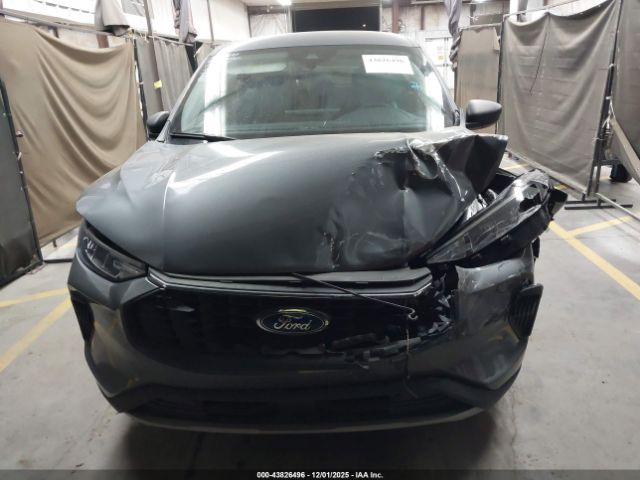 Ford Escape Active Image 10