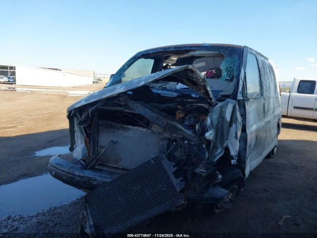 Chevrolet Chevy Van G2500 Image 9