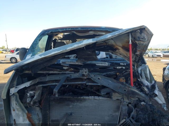 Chevrolet Chevy Van G2500 Image 12