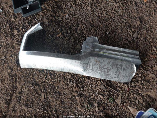 GMC Sierra 1500 4wd  Short Box Denali Image 12