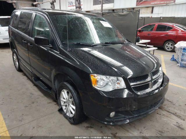  Salvage Dodge Grand Caravan