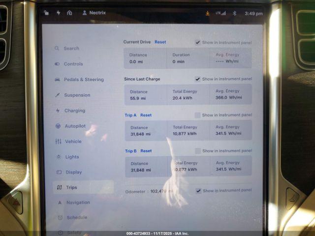 Tesla Model S Image 13