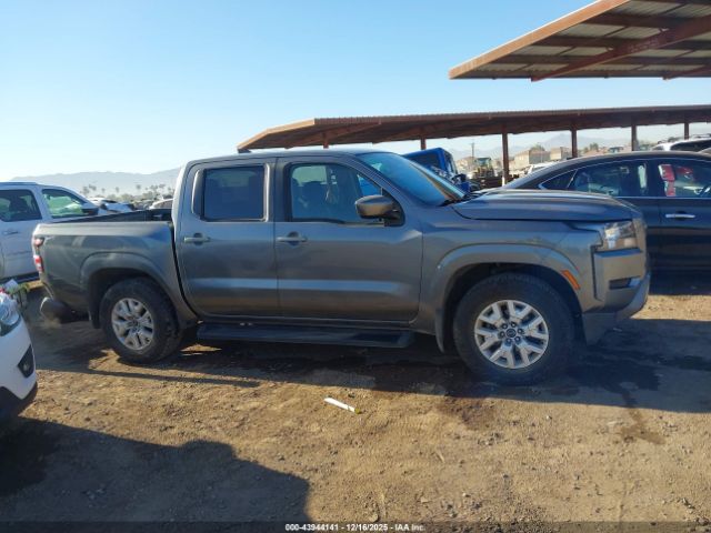 Nissan Frontier Sv 4x2 Image 9