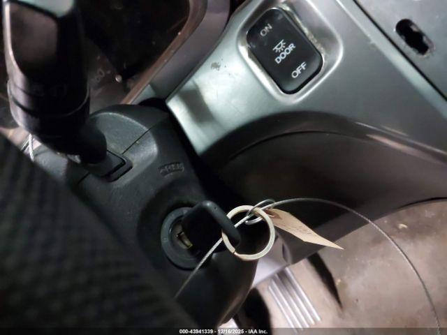 Honda Odyssey Ex Image 8