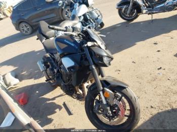  Salvage Kawasaki Zr900