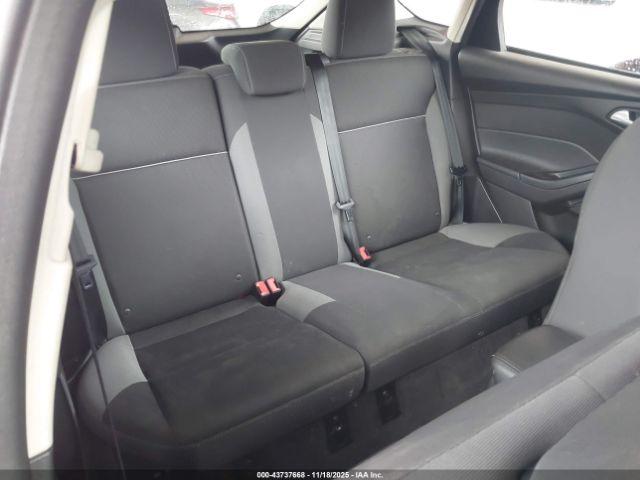 Ford Focus Se Image 7