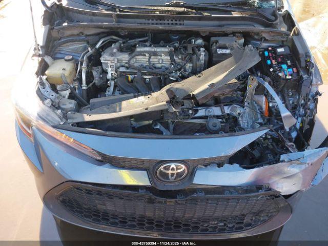 Toyota Corolla Le Image 6