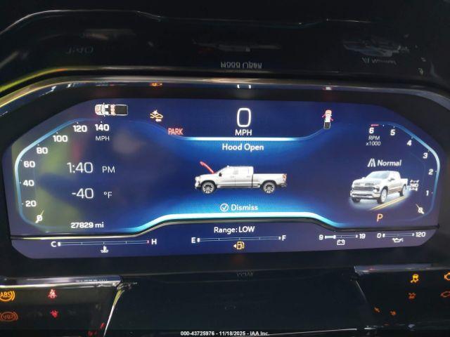 Chevrolet Silverado 1500 4wd  Short Bed Rst Image 8