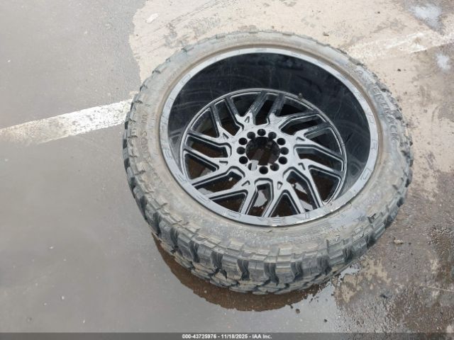 Chevrolet Silverado 1500 4wd  Short Bed Rst Image 16