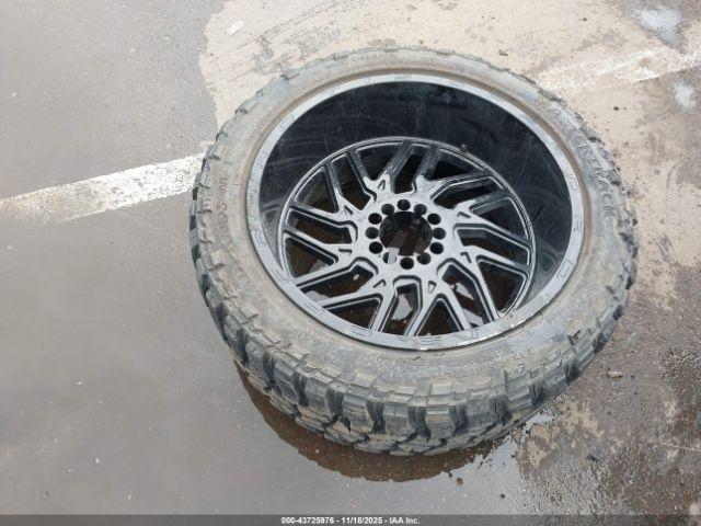 Chevrolet Silverado 1500 4wd  Short Bed Rst Image 16