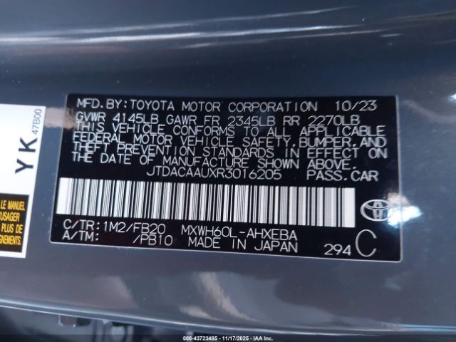 Toyota Prius Le Image 16