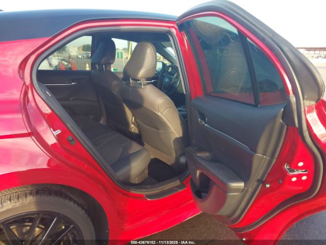 Toyota Camry Xse Hybrid Image 13