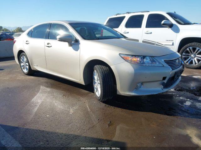  Salvage Lexus Es