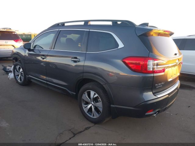 Subaru Ascent Premium 7-passenger Image 8