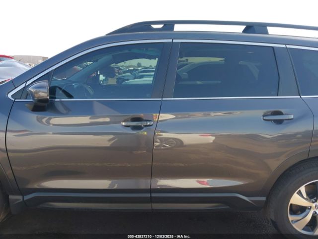 Subaru Ascent Premium 7-passenger Image 15