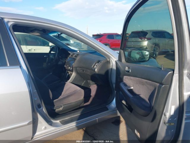 Honda Accord 2.4 Ex Image 7