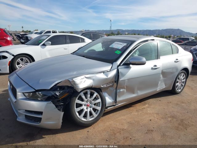 Jaguar XE 25t Image 5