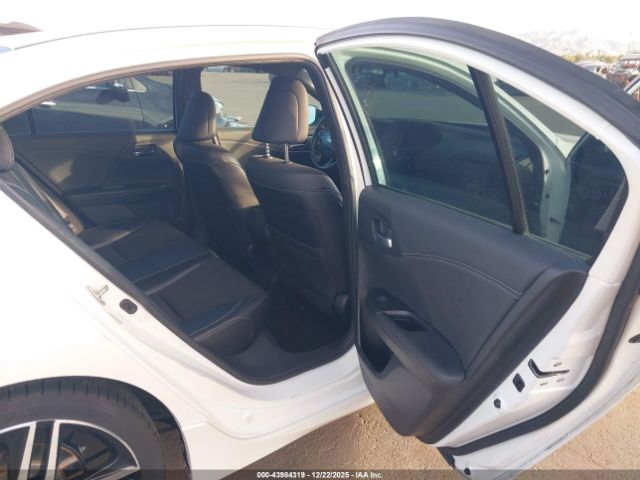 Honda Accord Sport Image 2