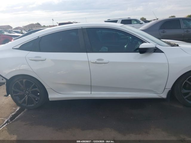 Honda Civic Sport Image 7