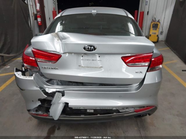 Kia Optima Ex Image 11