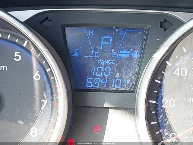 Hyundai TUCSON Se Image 10