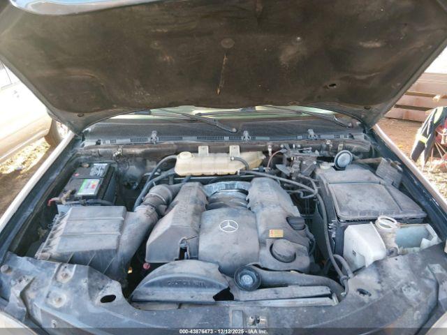 Mercedes-Benz M-Class Image 10