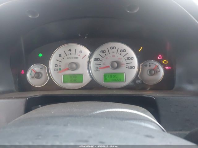 Ford Escape Image 10