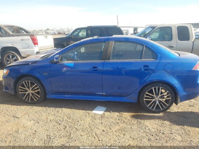 Mitsubishi Lancer Image 13