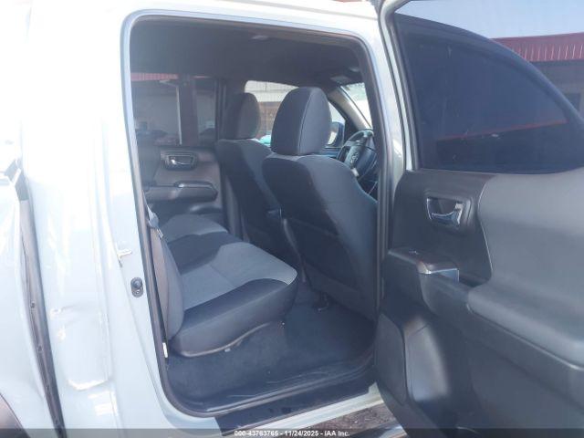 Toyota Tacoma Trd Off Road Image 4