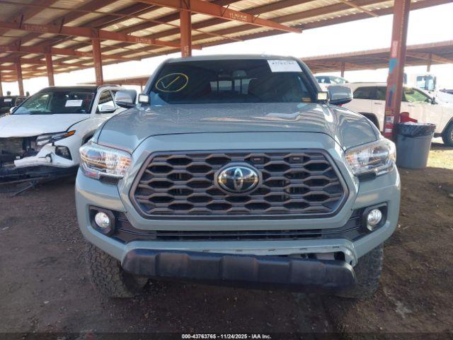 Toyota Tacoma Trd Off Road Image 15