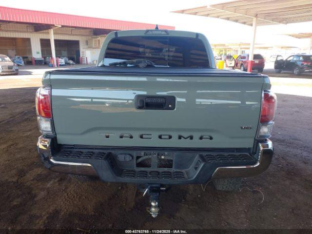 Toyota Tacoma Trd Off Road Image 13