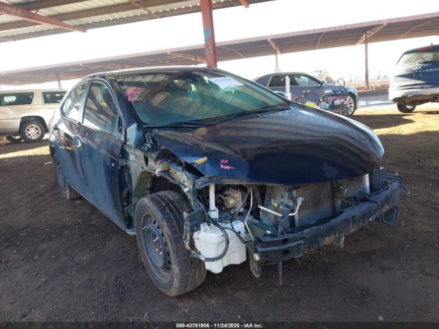 Toyota Corolla Le Image 9