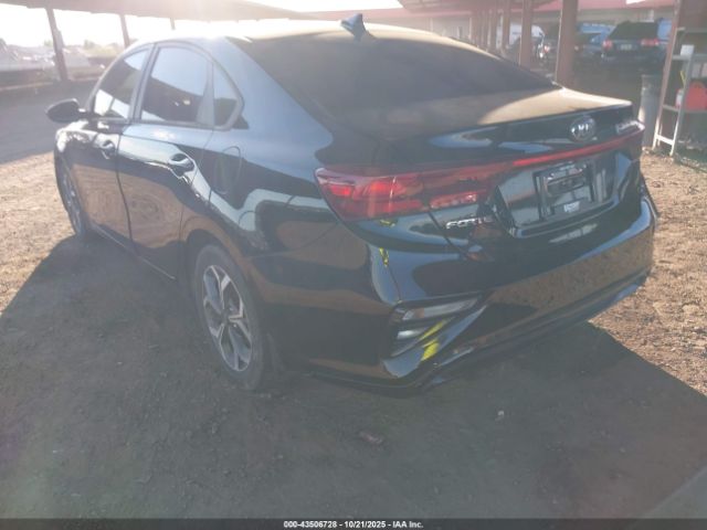 Kia Forte Lxs Image 10