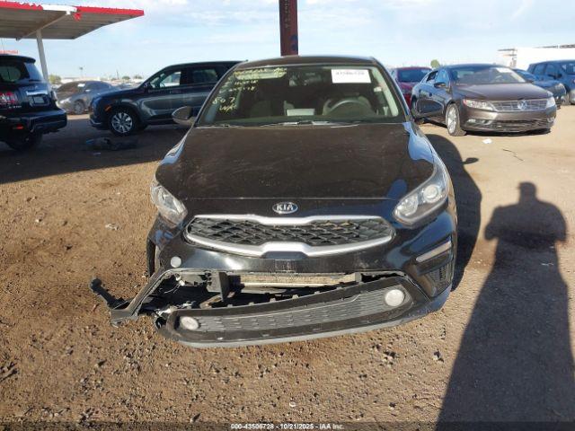 Kia Forte Lxs Image 16