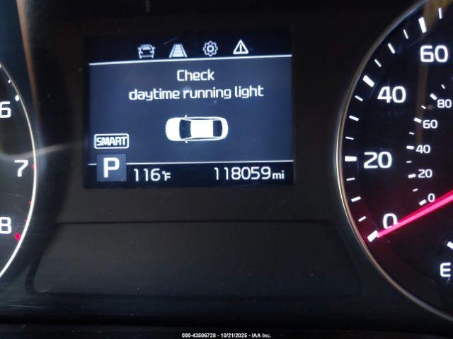 Kia Forte Lxs Image 2