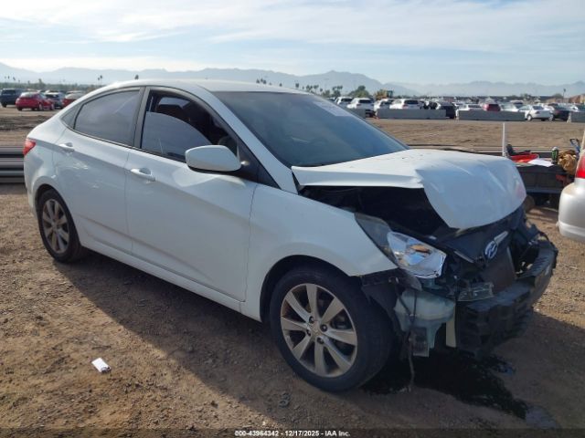 Hyundai ACCENT Gls Image 1