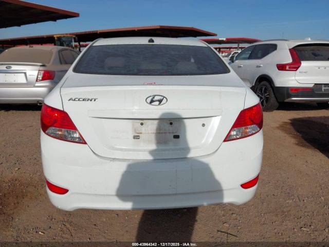 Hyundai ACCENT Gls Image 3