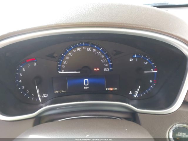 Cadillac SRX Premium Collection Image 2