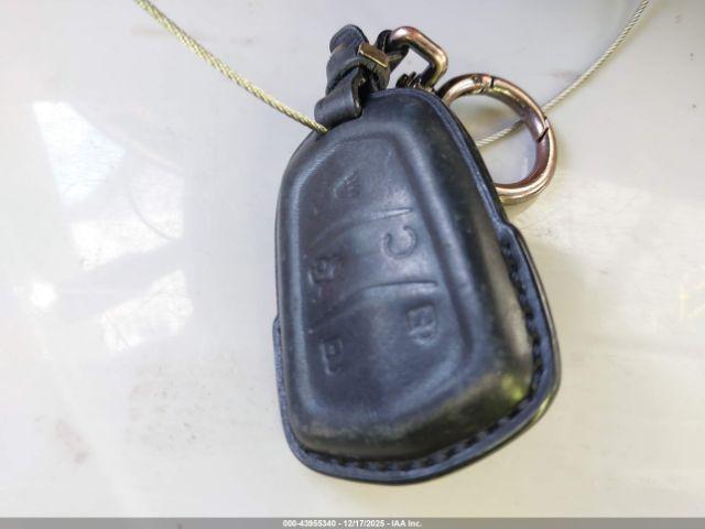 Cadillac SRX Premium Collection Image 4