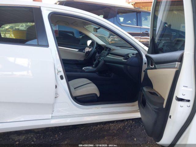 Honda Civic Lx Image 9