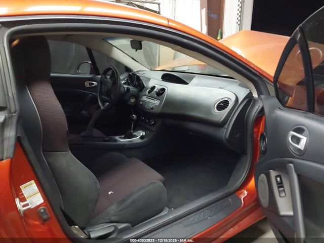 Mitsubishi Eclipse Image 9