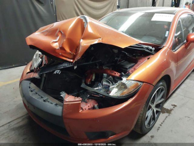 Mitsubishi Eclipse Image 4