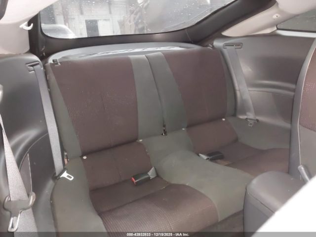 Mitsubishi Eclipse Image 7