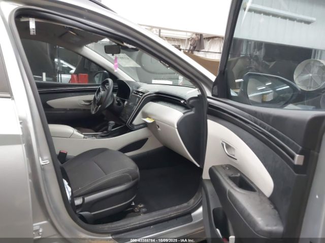 Hyundai TUCSON Sel Image 7