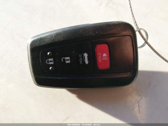 Toyota Corolla Le Image 10