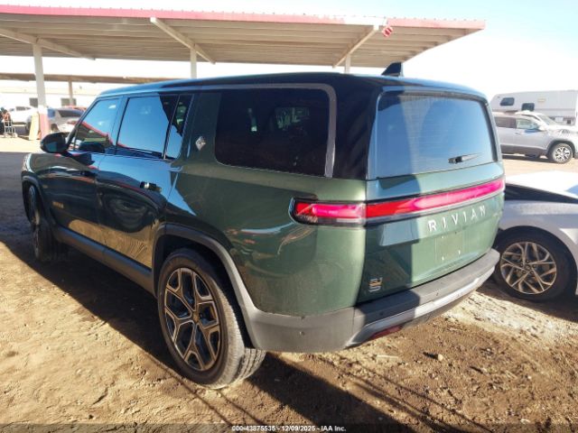 Rivian R1s Launch Edition Image 13