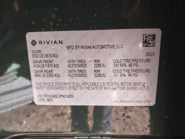 Rivian R1s Launch Edition Image 15