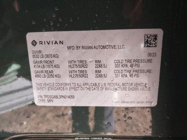 Rivian R1s Launch Edition Image 15