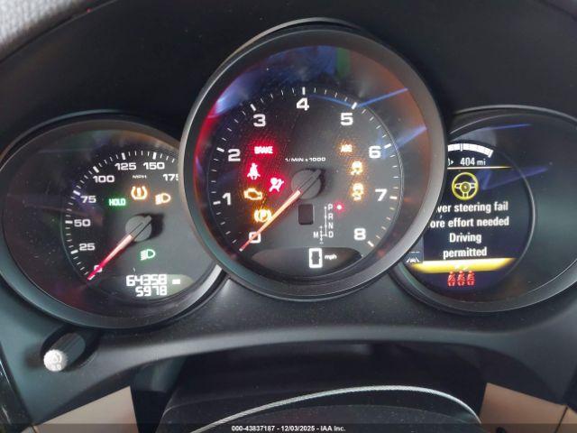 Porsche Macan Image 10